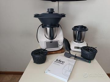 Bimby TM6 con Bimby Friend ed accessori