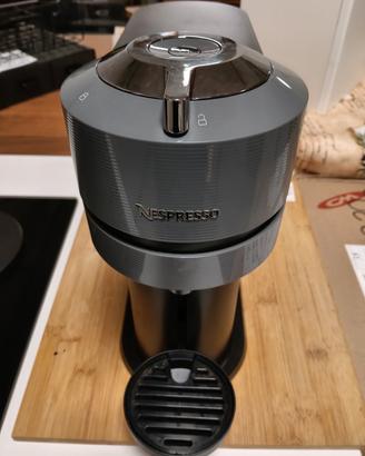 Macchina caffè Nespresso 