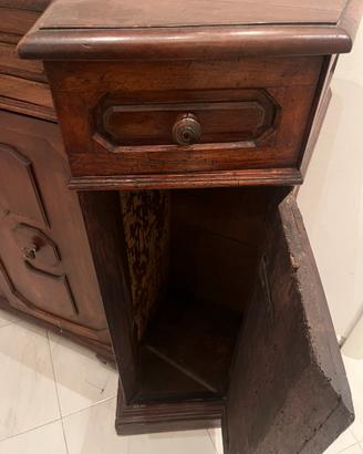 Credenza/madia in noce stile rustico vintage