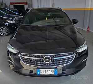 Opel Insignia 2.0 CDTI 174 CV SeS Sports GS Line