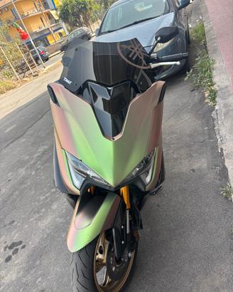 Tmax 560