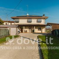 Villa 31043, Fontanelle