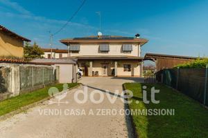 Villa 31043, Fontanelle