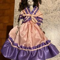 Bambola ‘’Moira’’ in porcellana dipinta anni 60