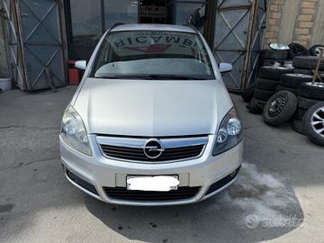 Ricambi Opel Zafira 1.9 CDTI 120cv del 2007