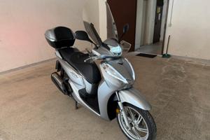 Honda SH 300 2015