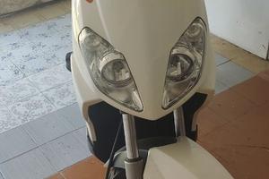 Aprilia Sportcity one 50 cc