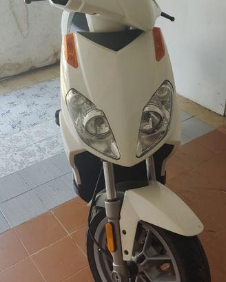 Aprilia Sportcity one 50 cc