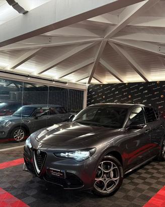 Alfa Romeo Stelvio 2.2 t Sprint Q4 210cv auto