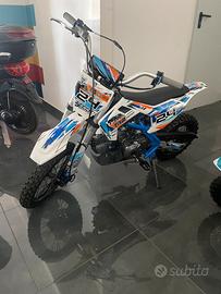 Pit bike ztech  ZTX 24   Con cambio automatico