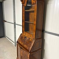 Vetrinetta in legno massello