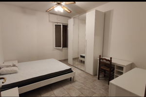 Camera in appartamento a Spezzano