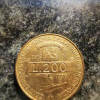 Monete da collezione tenute bene 