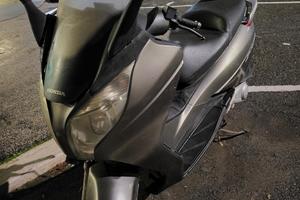 Honda S-Wing 150 - 2009 (motore SH / Forza)