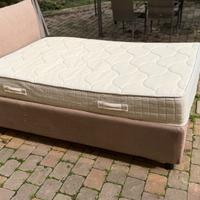 Letto sanitario elettrico + materasso-come nuovo