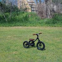 Trybike 2 in 1 triciclo e balance bike nera