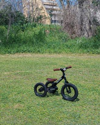 Trybike 2 in 1 triciclo e balance bike nera