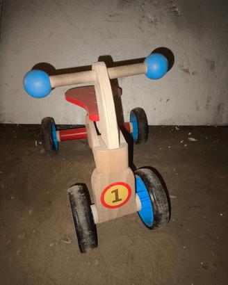 Triciclo per bambini