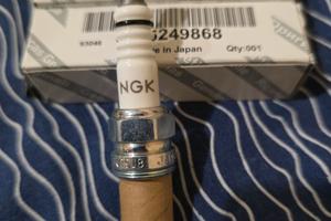Kit NGK IKR9J8 Iridium 