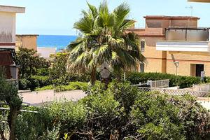 3 LOCALI A ARDEA