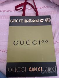 Shopper Busta Gucci in carta