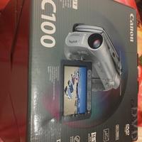 Canon DC 100