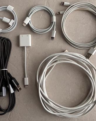 Cavi Apple Iphone usb-lightning e adattatore jack