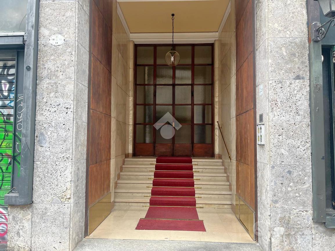 UFFICIO A MILANO - Vista 2
