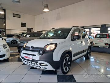 Fiat Panda 1.0 FireFly Hybrid 70 cv City Cross