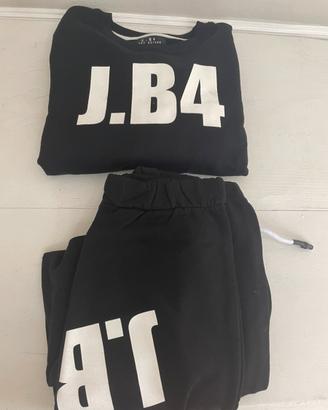 Tuta J.B4