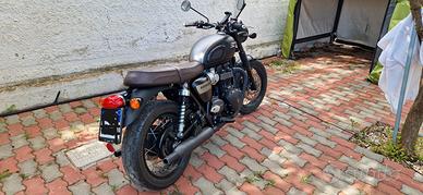 Triumph Bonneville T120 Gold Line