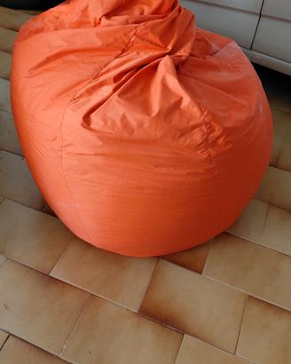 Pouf arancione Creativando 