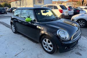 Mini 1.6 16V One (55kW)