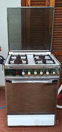 macchina del gas 4 fuochi, forno grill