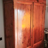 Armadio in stile toscano