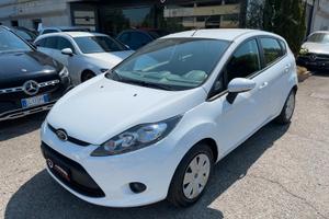 Ford Fiesta 1.4 TDCi 70CV 5 porte Titanium