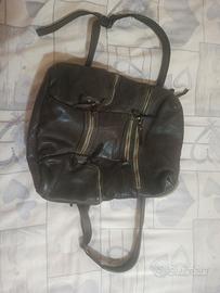 Zainetto in pelle verde oliva artigianale toscano