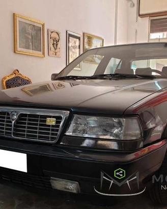 Lancia Thema 8.32 ferrari 32v 215cv