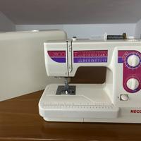 Macchina da cucire Necchi 2800 con valigetta