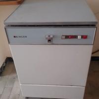 Lavastoviglie SINGER,da 12 coperti come nuova,foto