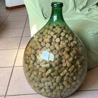 Grande bottiglia 54 l con tappi sughero