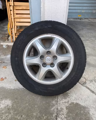 4 ruote complete Hyundai Tucson 16"