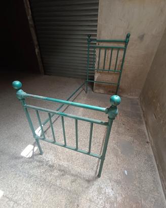 Letto singolo vintage 