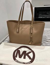 Michael Kors - Jet Set