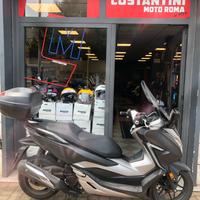 Honda forza 300