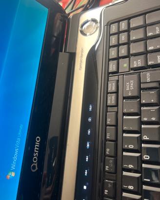 Computer da 17 pollici marca Toshiba Qosmio