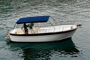 Gozzo comena corallo 7 metri