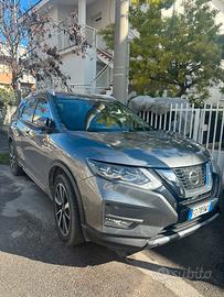 Nissan Xtrail tekna 4WD