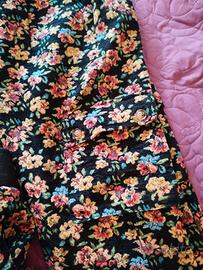 Completo pantaloni e felpa 