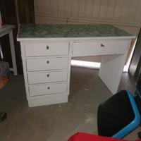 Scrivania anni 70 shabby